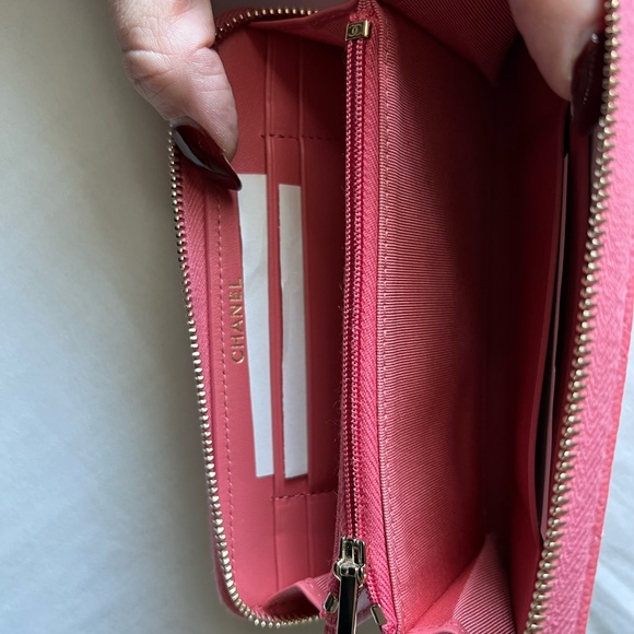 Authentic CHANEL Mini Wallet Matresse Rose - Picture 6 of 8